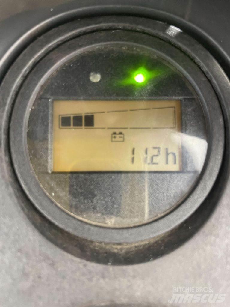 Linde T18-1152 Nisko podizni električni viljuškar