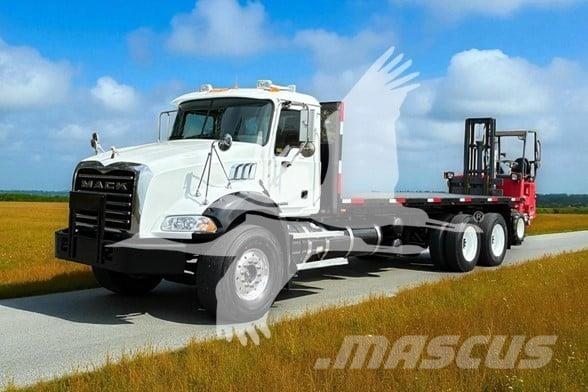 Moffett M55 Mobilni viljuškari