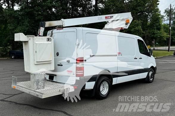 Skyvan UVN35A Auto korpe