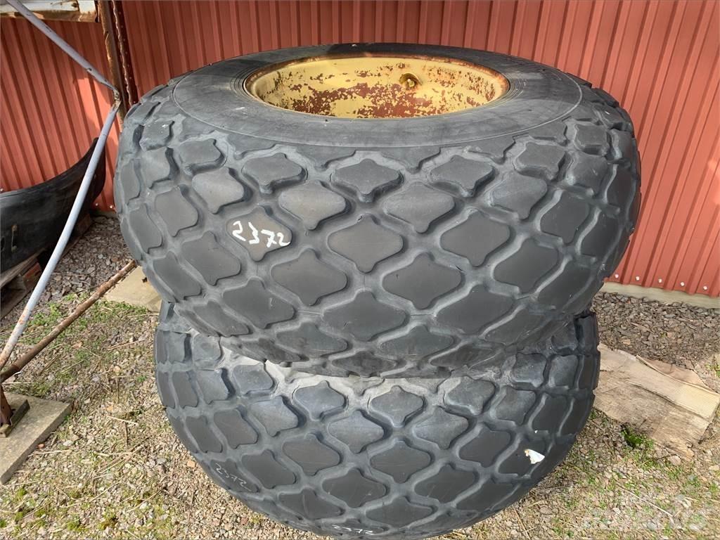  23.1x26 Gräsdäck Gume, točkovi i felne