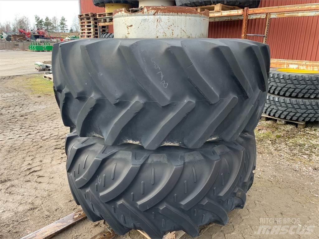  710/75x34 Gume, točkovi i felne