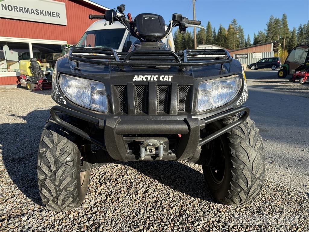 Arctic Cat 700H1 SERVO Terenska vozila