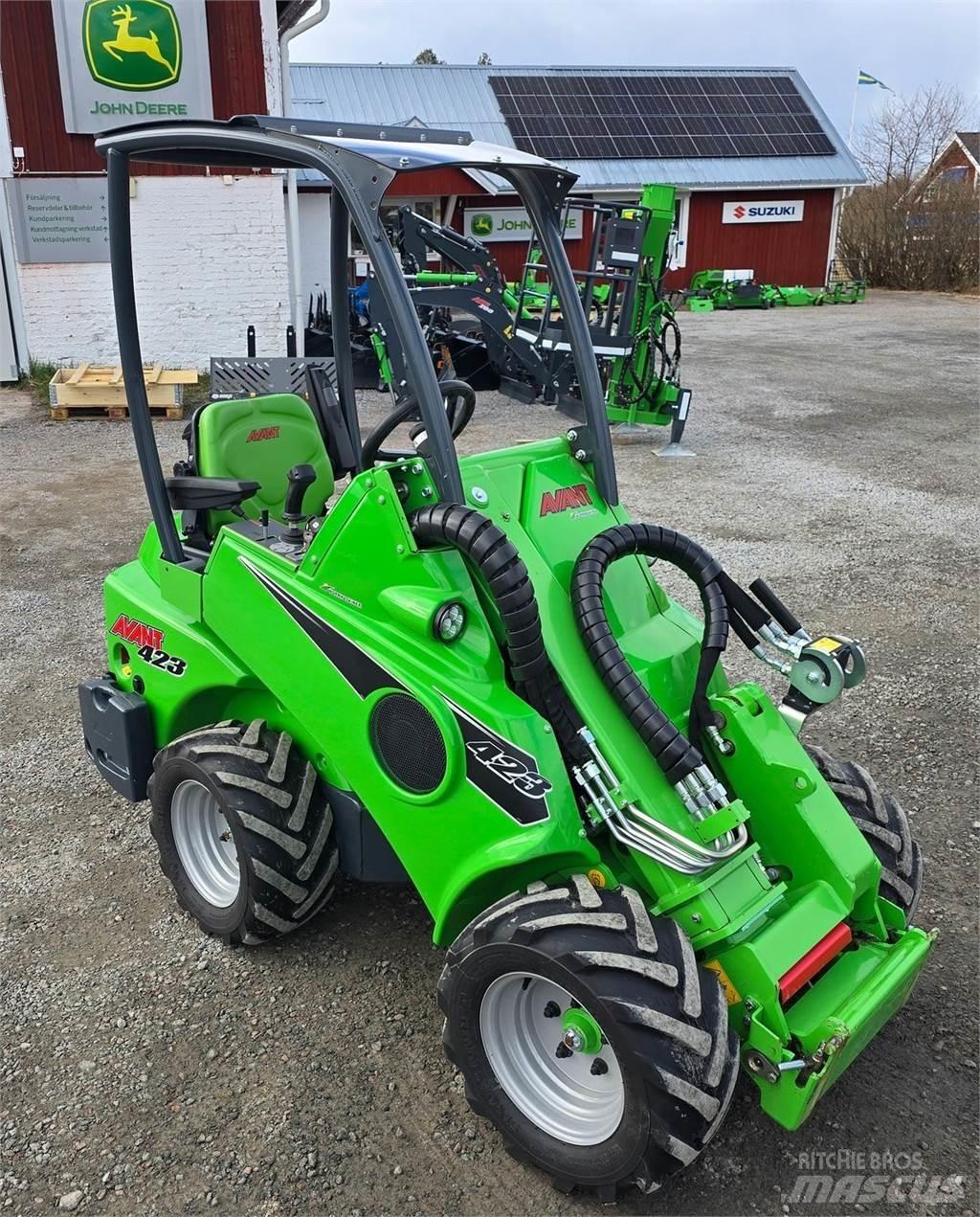 Avant 423 Skid steer mini utovarivači