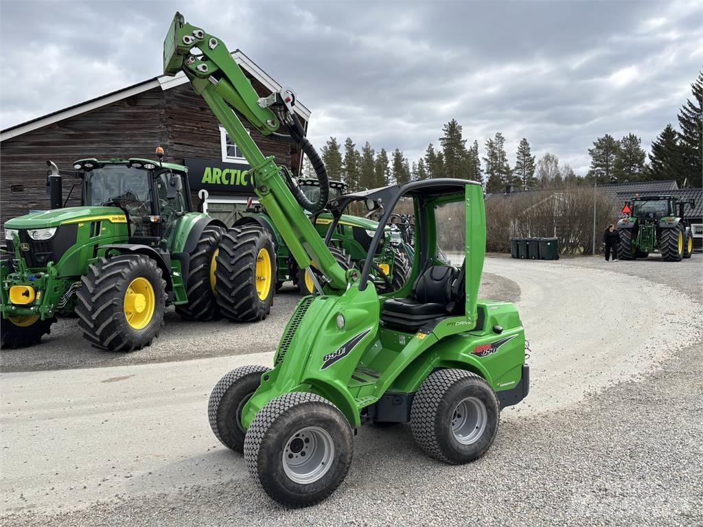 Avant 650 Skid steer mini utovarivači