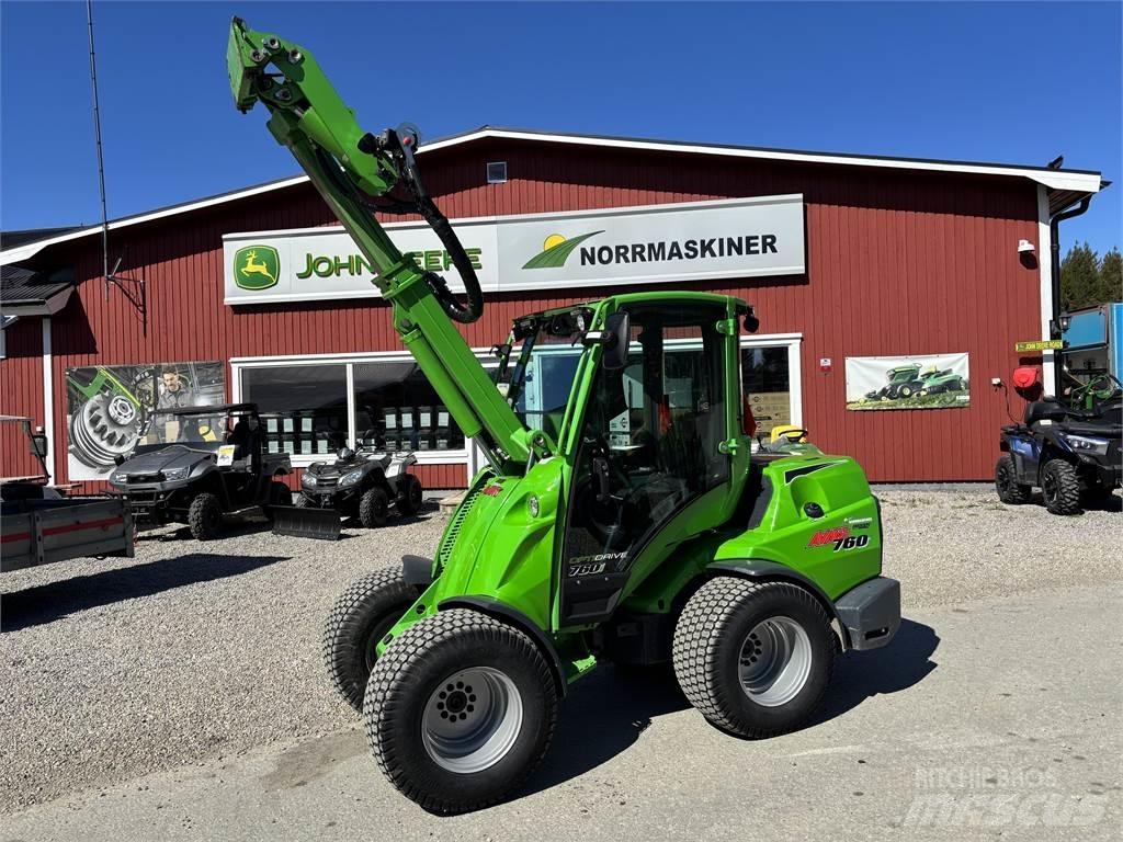 Avant 760i Skid steer mini utovarivači