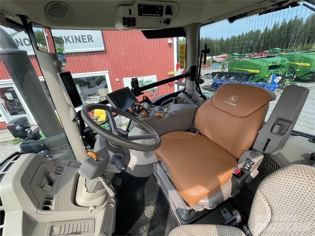 John Deere 6R 215 Traktori