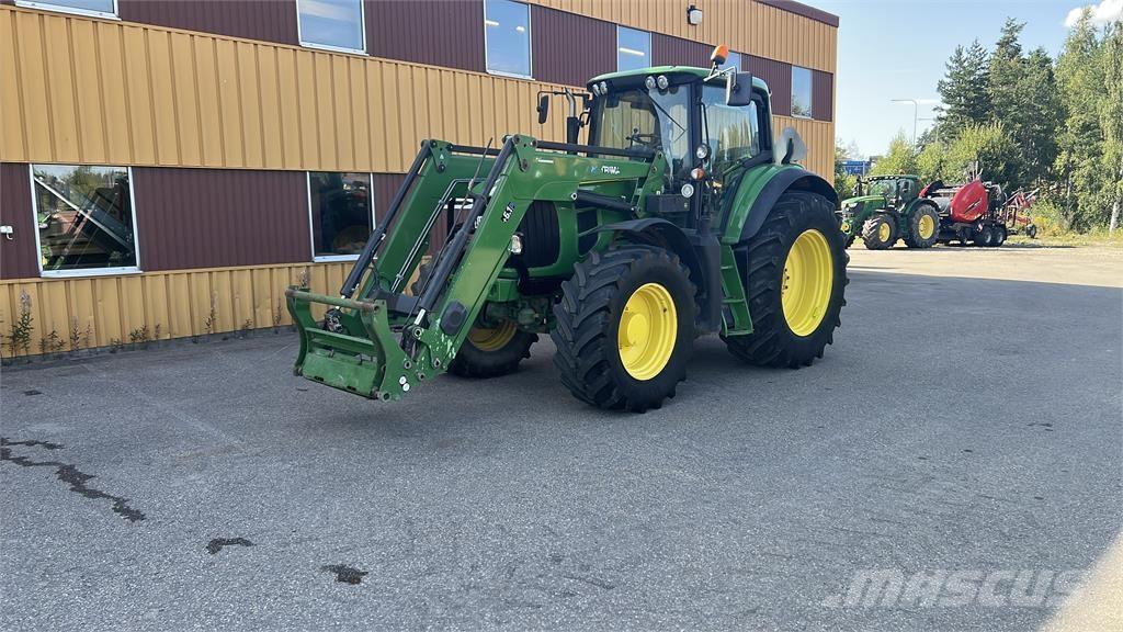 John Deere 7530 Premium Traktori