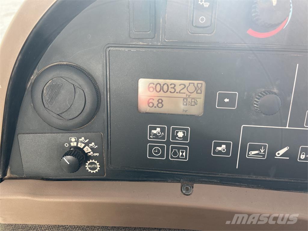 John Deere 7930 Traktori