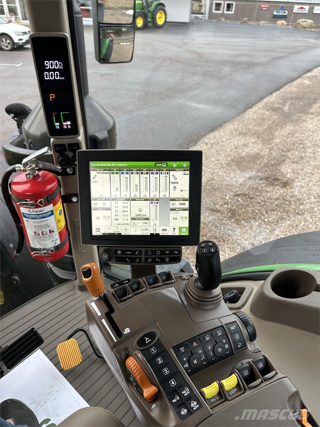 John Deere 8370R Traktori