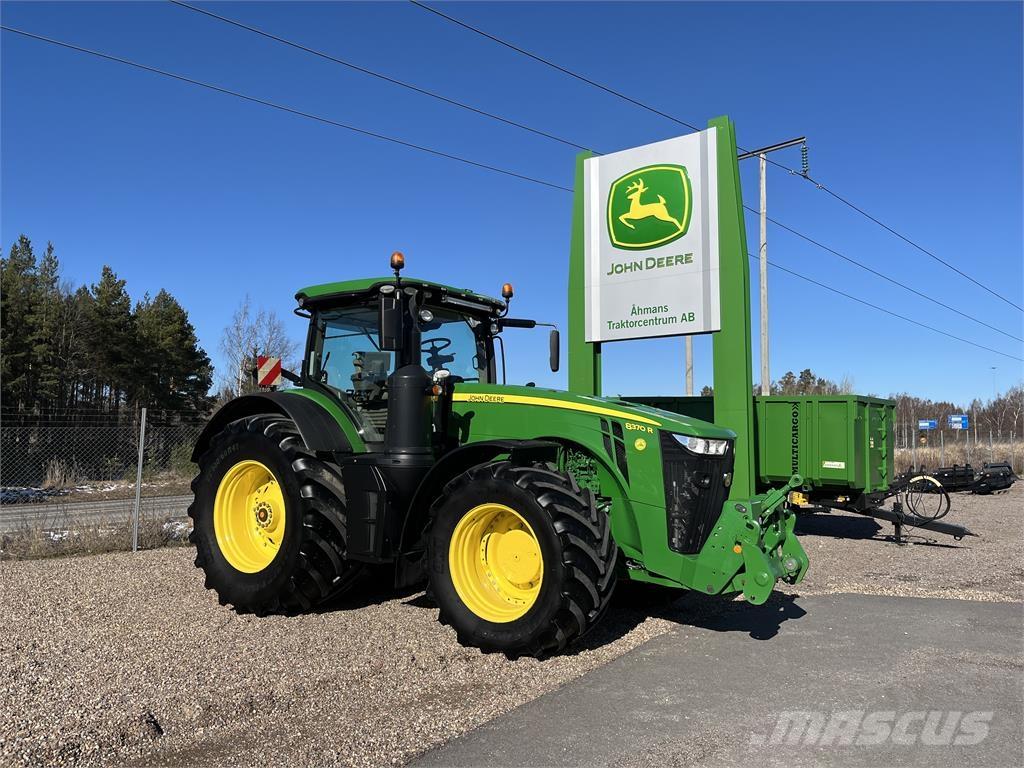 John Deere 8370R Traktori