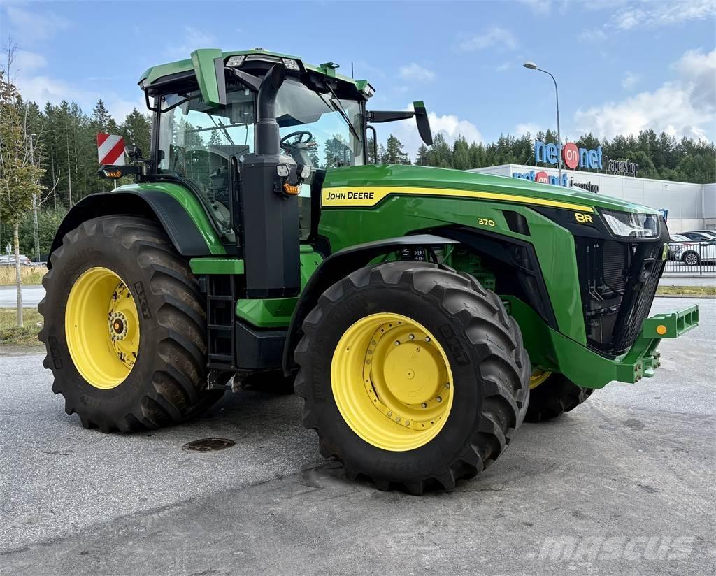 John Deere 8R 370 Traktori