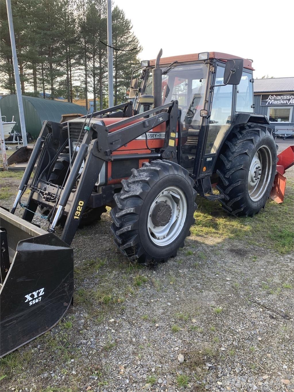 Massey Ferguson 365 4WD Traktori