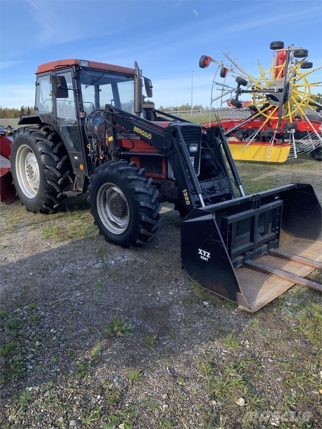 Massey Ferguson 365 4WD Traktori