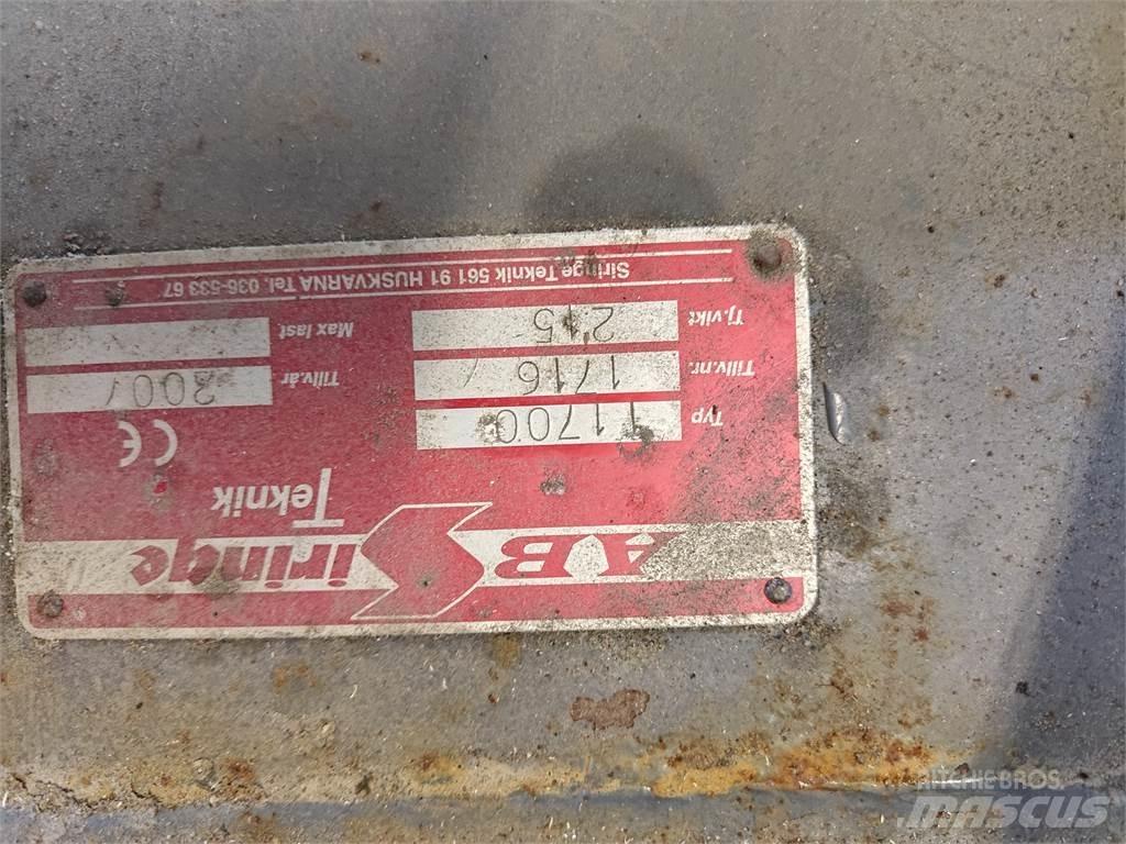 Siringe 170 VIKPLOG 3-P Snežne daske i plugovi