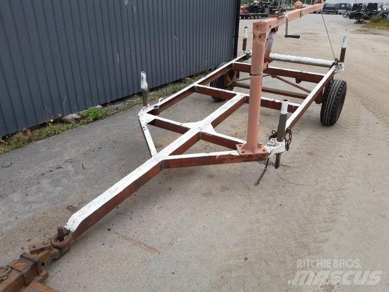  Skogvagn med vinch Šumske prikolice