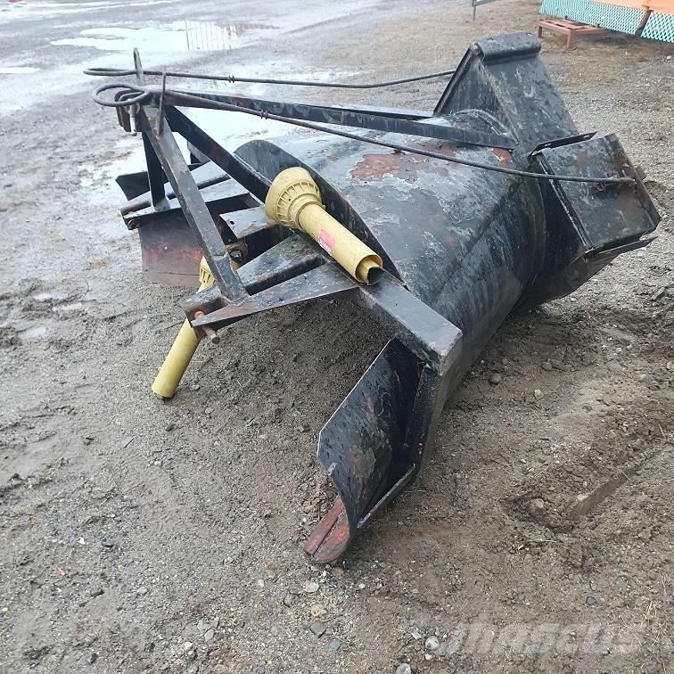  V-SLUNGA 2M Ostale mašine za put i sneg