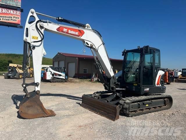 Bobcat E88 Midi bageri 7t – 12t