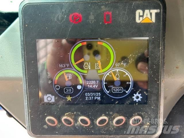 CAT 259D Skid steer mini utovarivači