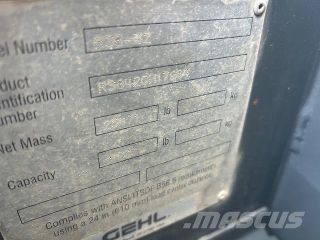 Gehl RS8-42 Teleskopski viljuškari