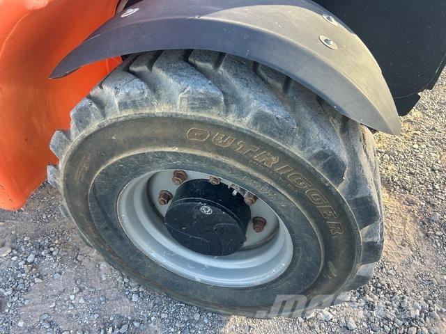 JLG G5-18A Teleskopski viljuškari