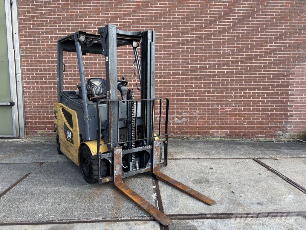CAT 2EPC5000 Električni viljuškari