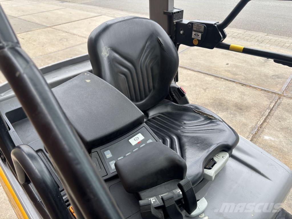 Jungheinrich EFG 216k Električni viljuškari