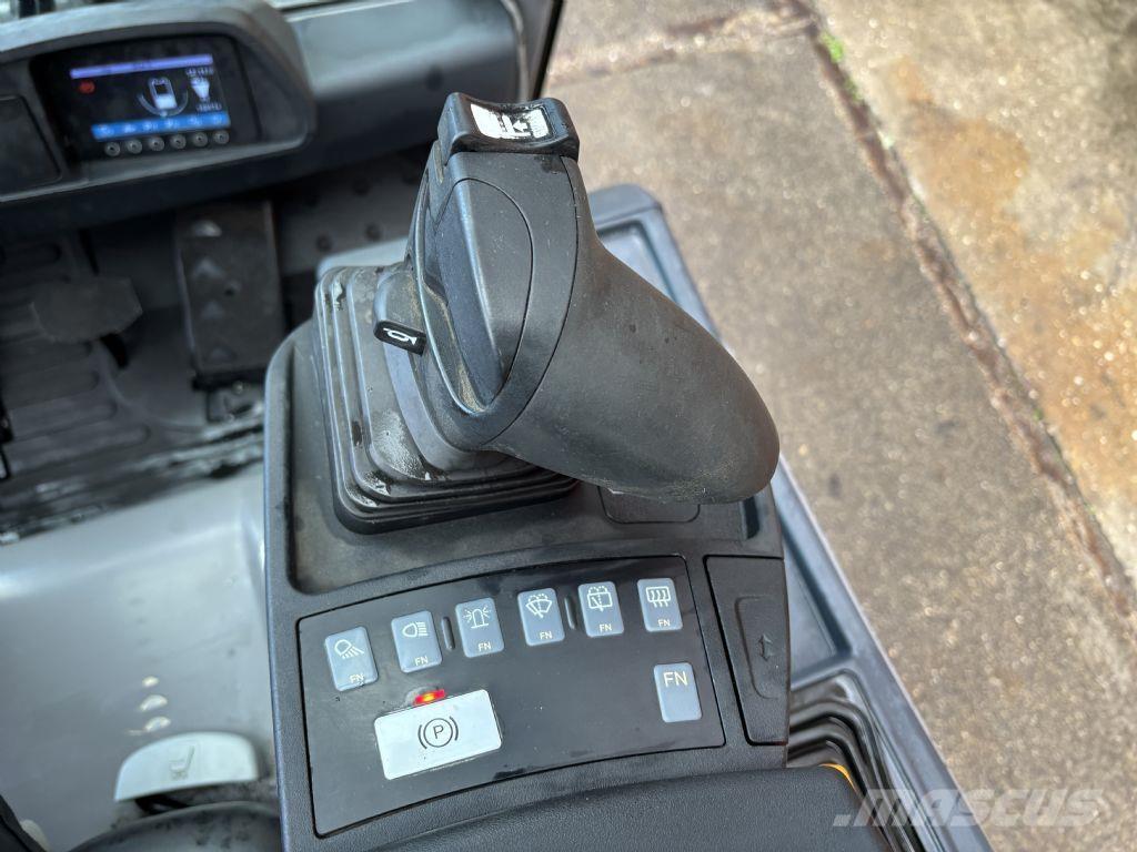 Jungheinrich EFG 216k Električni viljuškari