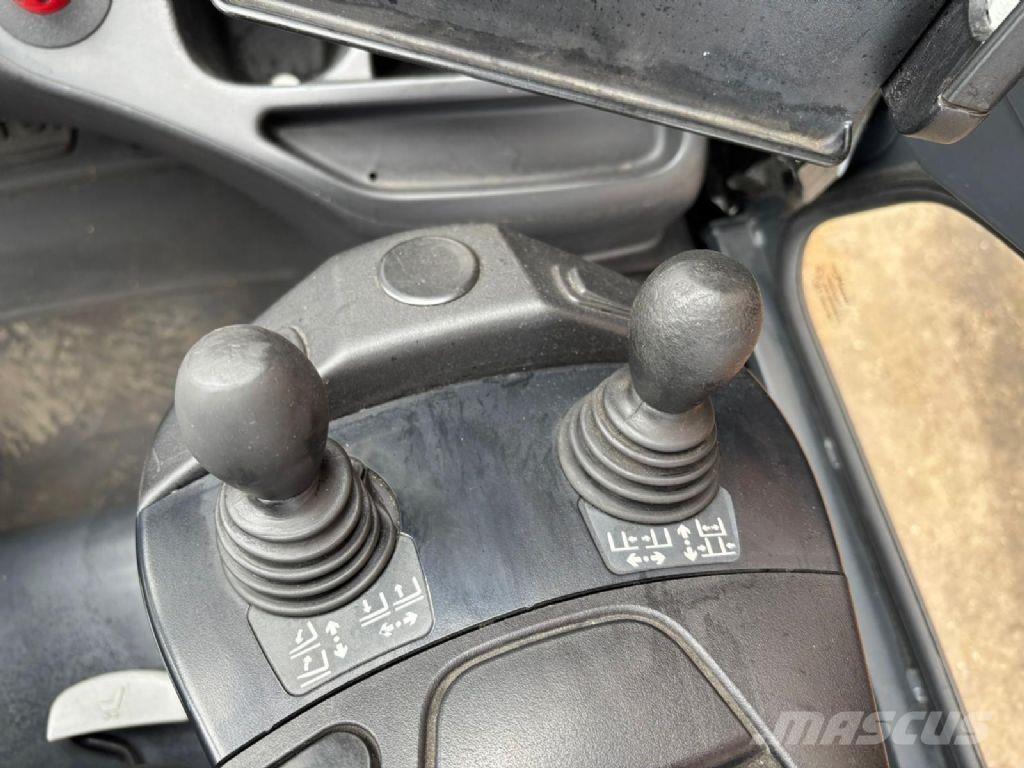 Linde E25HL-01/600 Električni viljuškari