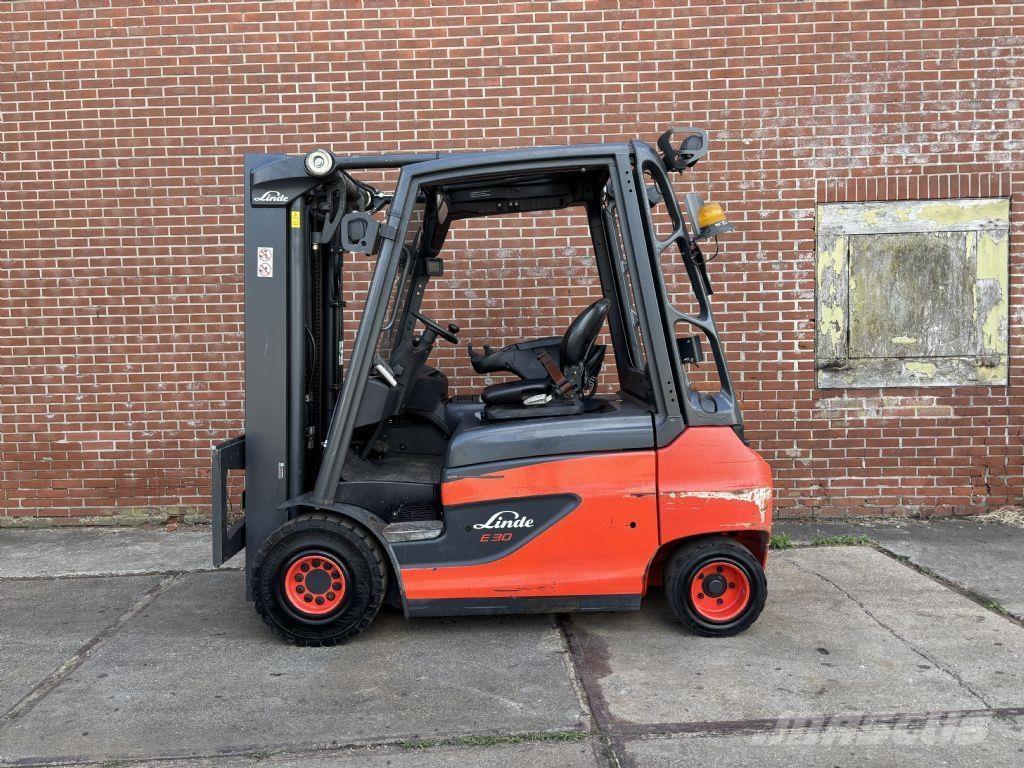 Linde E30-01 Električni viljuškari