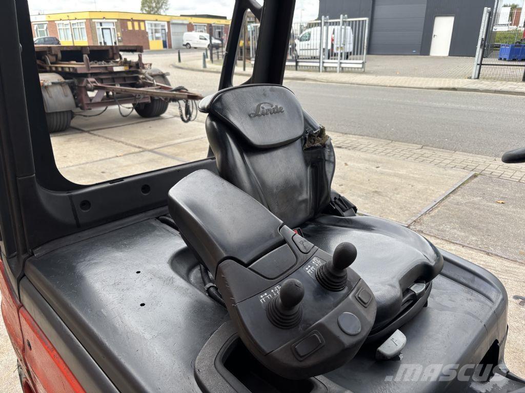 Linde E30L-01 Električni viljuškari