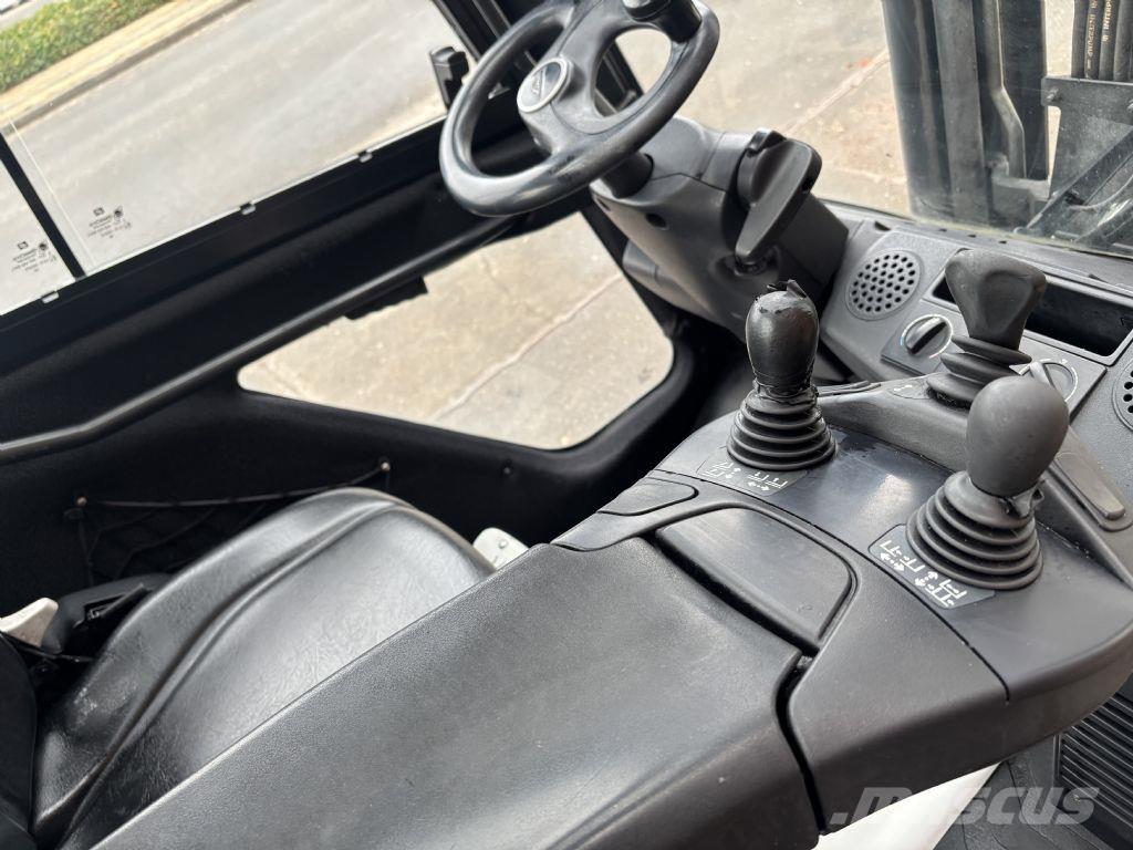 Linde H25D-02 Dizelski viljuškari