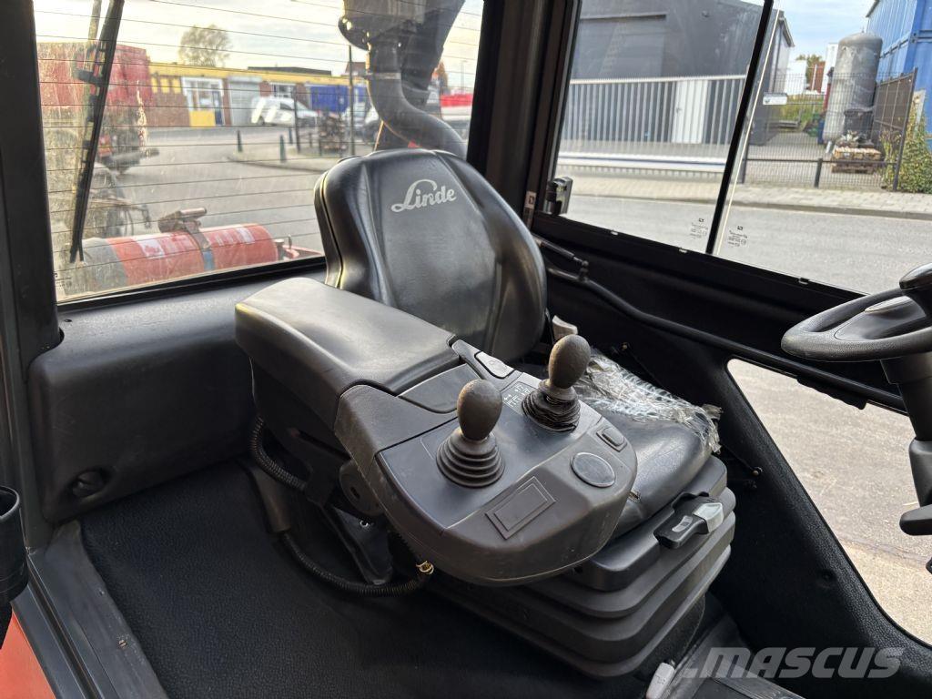 Linde H30D-02 Dizelski viljuškari