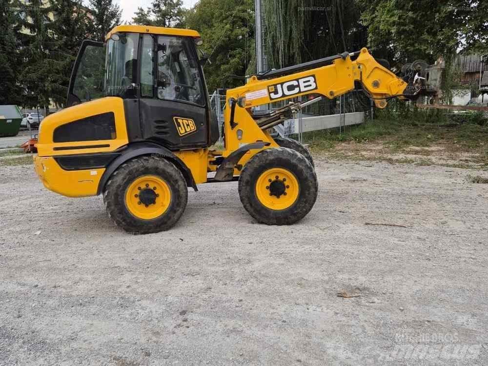 JCB TM220 T4 C Viljuškari - ostalo