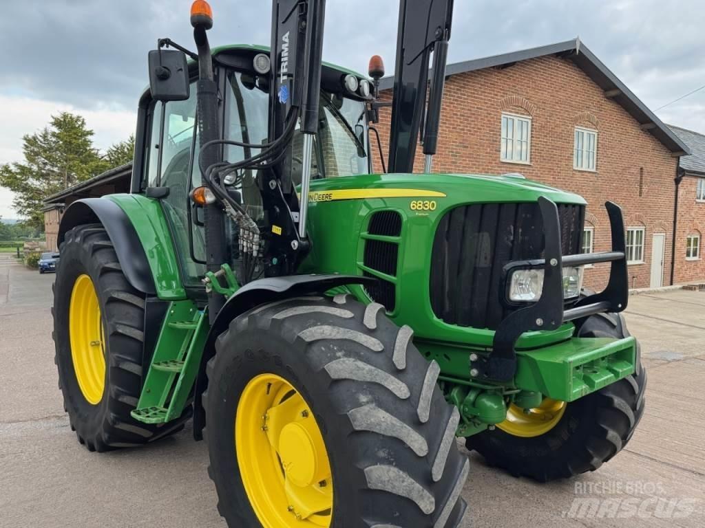 John Deere 6830 Traktori