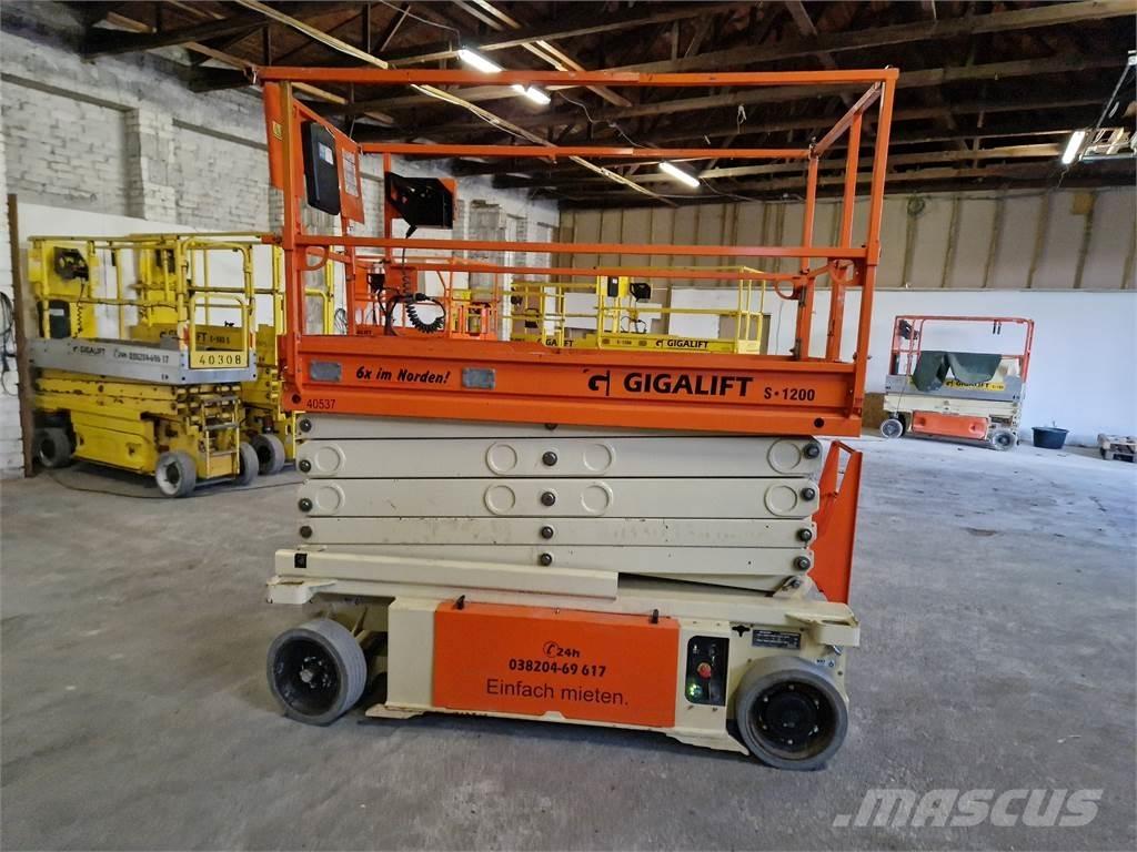 JLG 10 RS Makazaste platforme