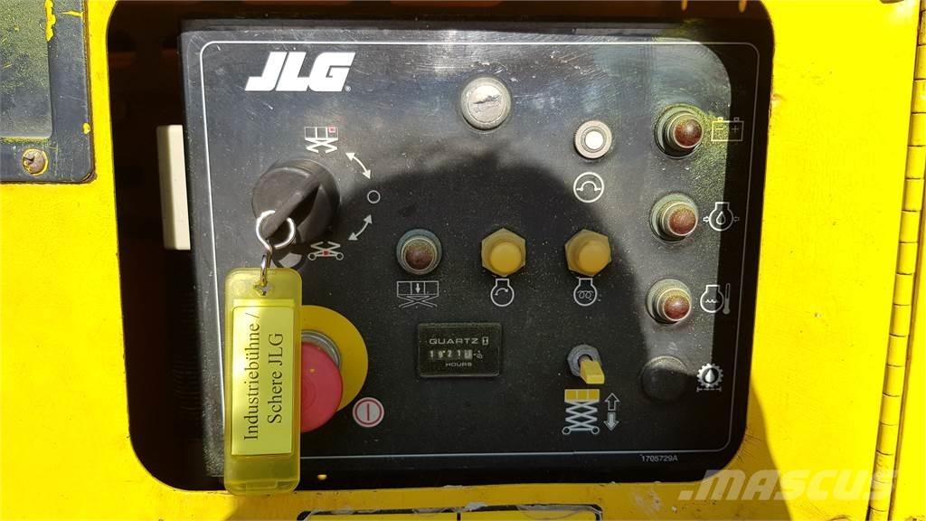 JLG 260 MRT-A Makazaste platforme