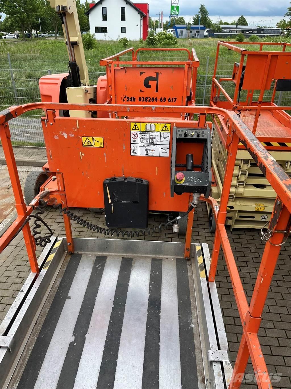 JLG 3246 ES Makazaste platforme