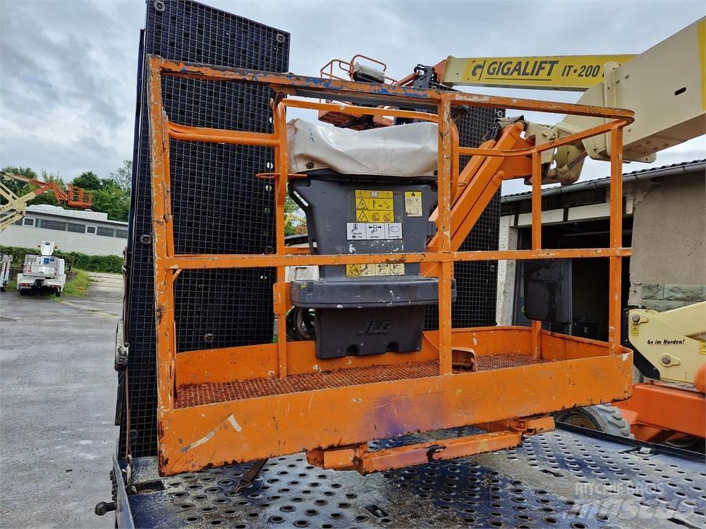 JLG M 600 JP Teleskopske podizne platforme