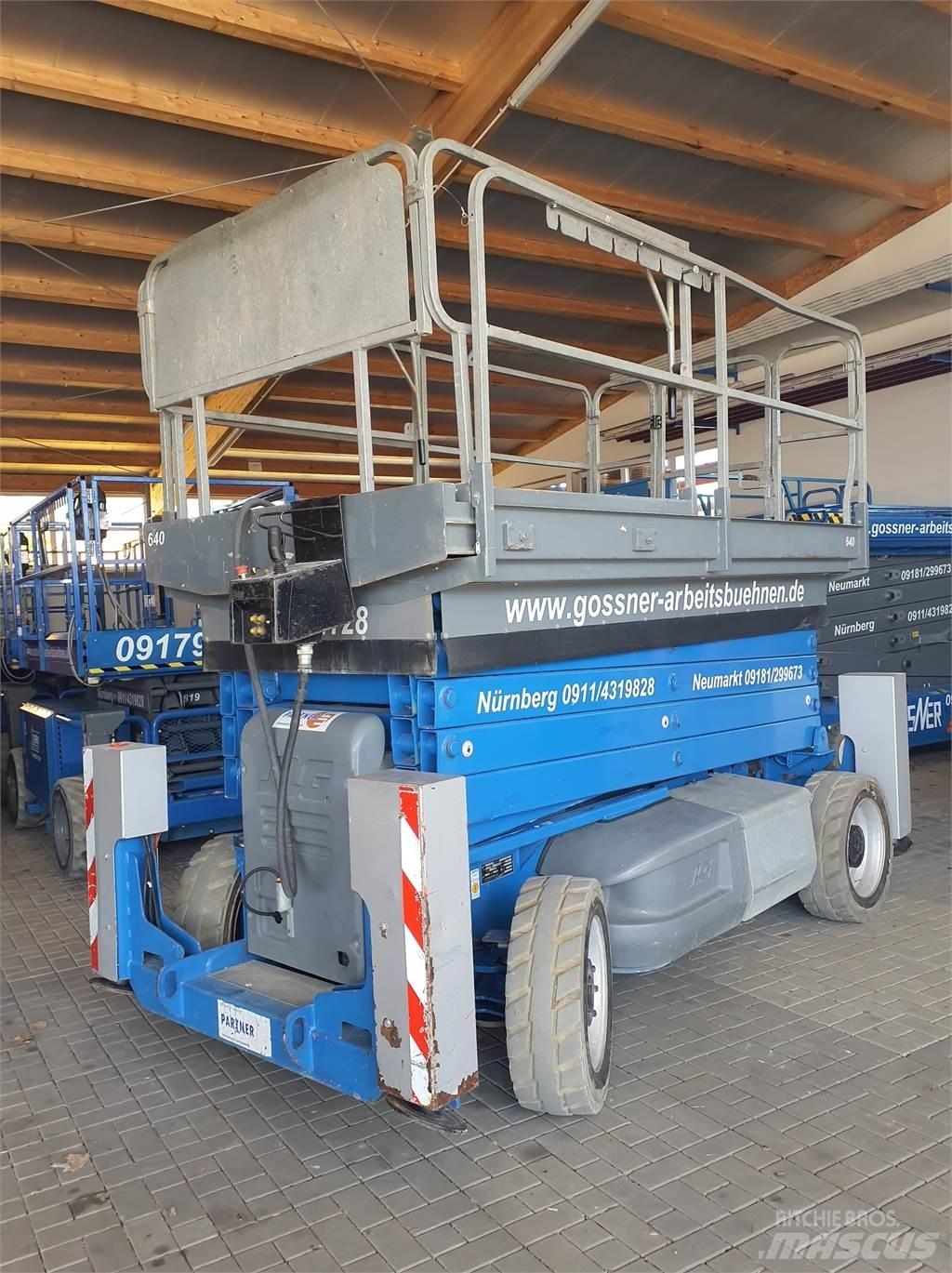 JLG M4069 Makazaste platforme