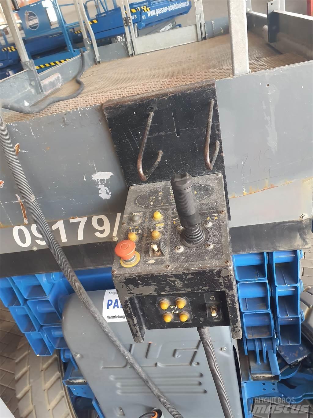 JLG M4069 Makazaste platforme