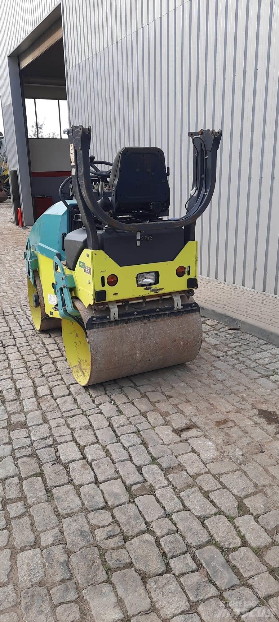Ammann ARX23 Valjci sa duplim bubnjem