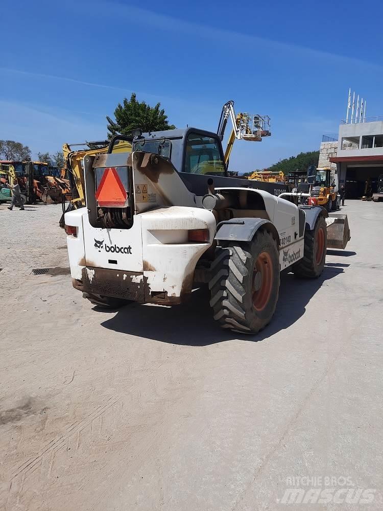 Bobcat T40-140 Viljuškari sa pomičnim stupom