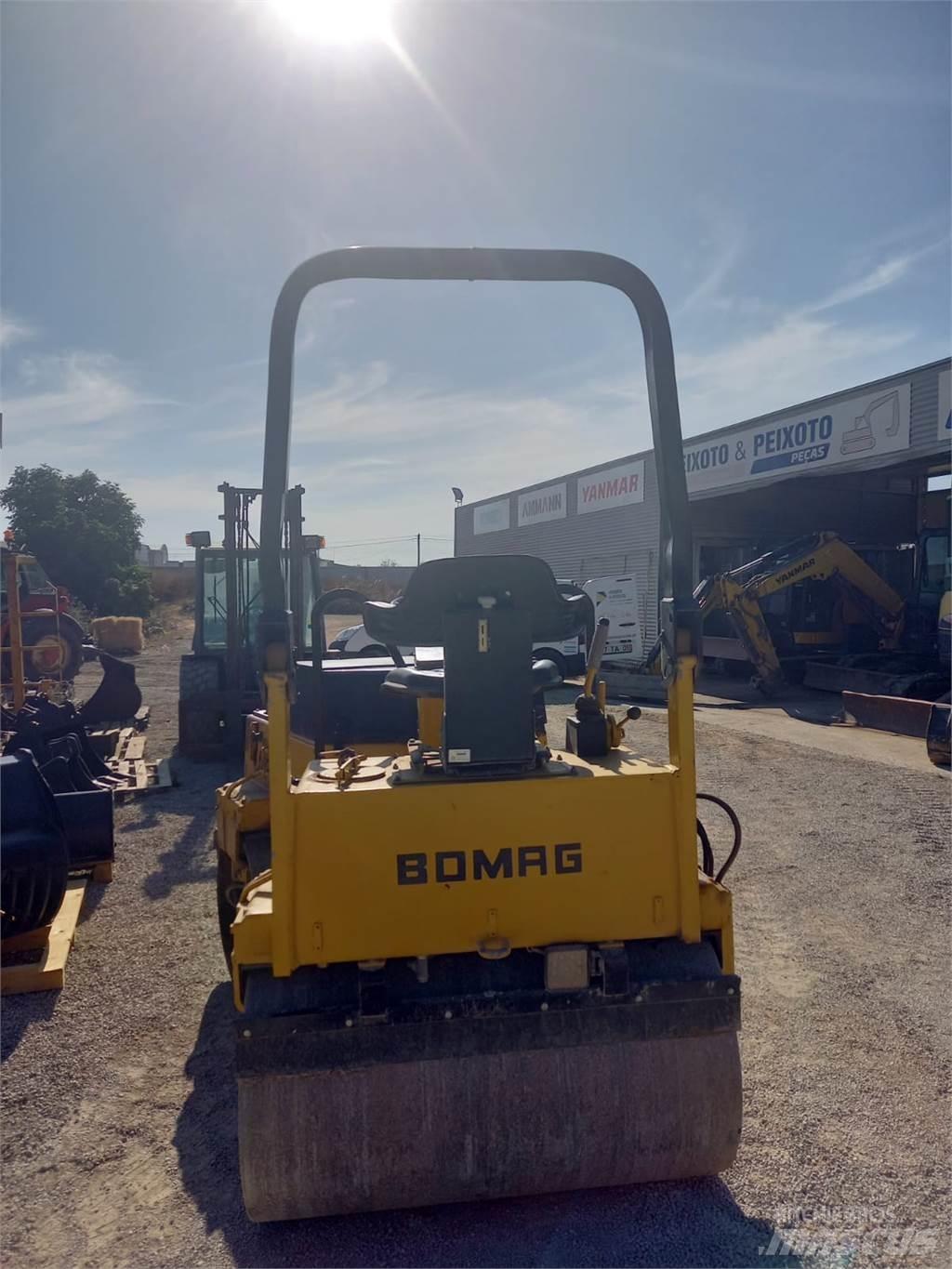 Bomag BW120AD Valjci sa duplim bubnjem