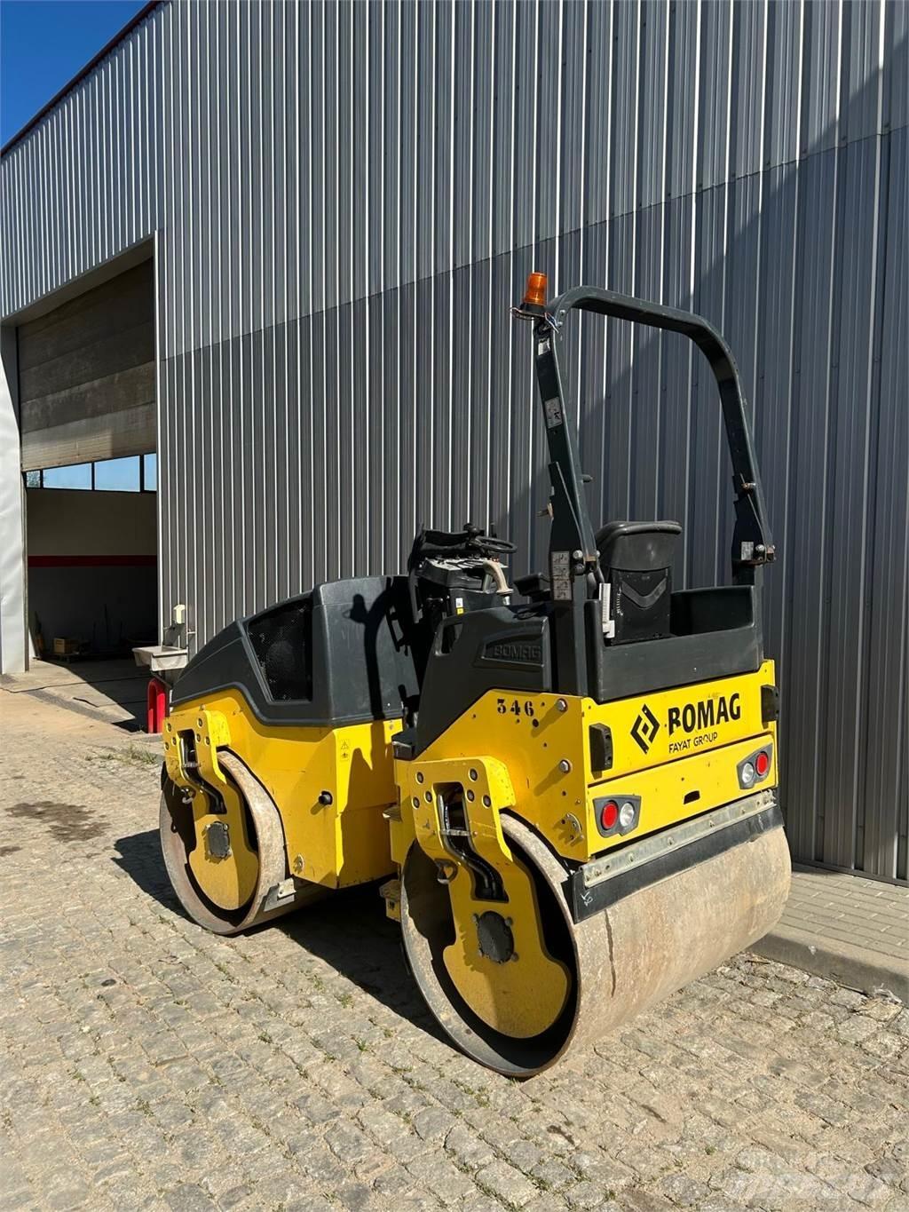 Bomag BW138AD-5 Valjci sa duplim bubnjem