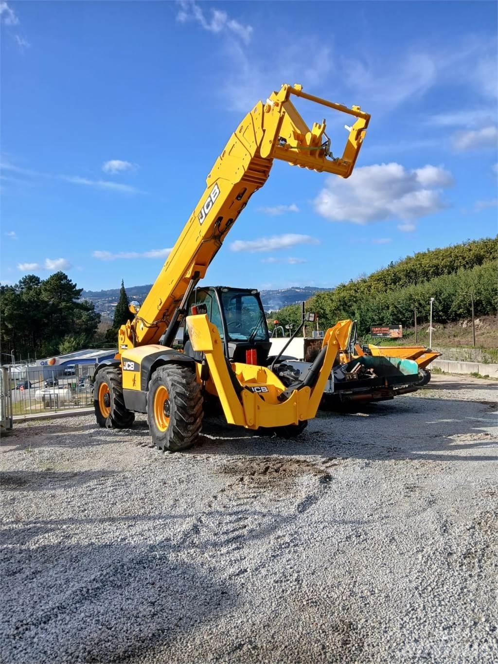 JCB 540-200 Viljuškari sa pomičnim stupom