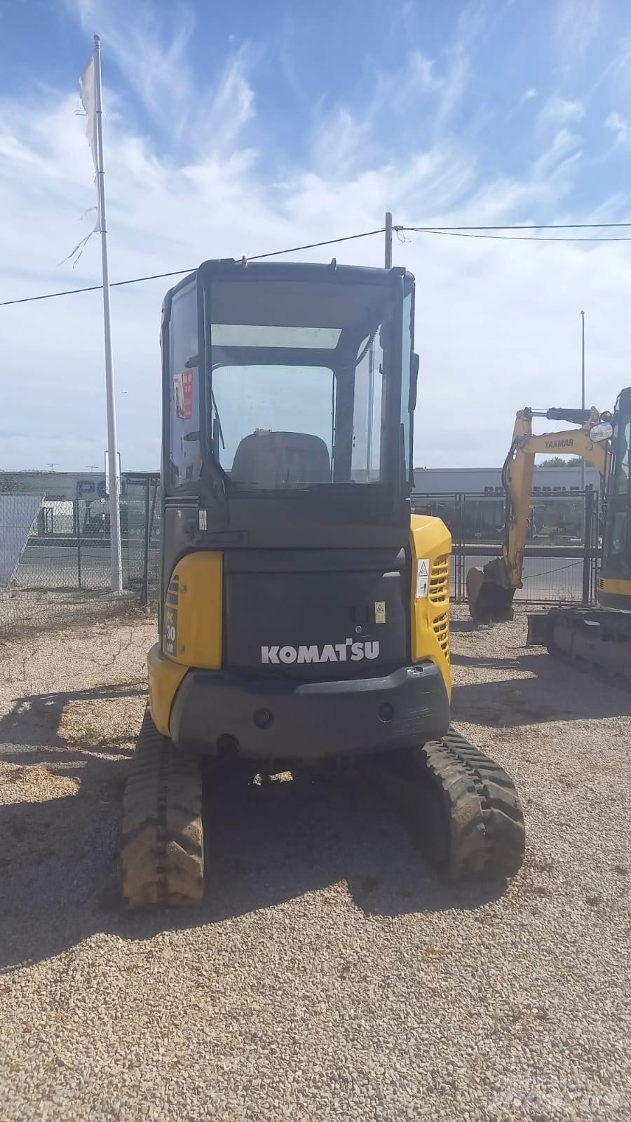 Komatsu PC30MR-2 Mini bageri < 7t