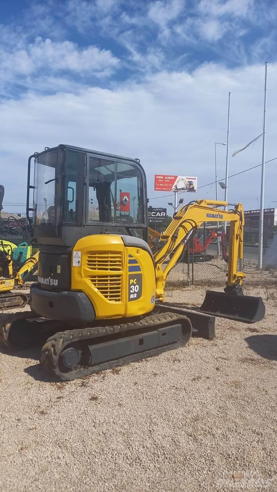 Komatsu PC30MR-2 Mini bageri < 7t