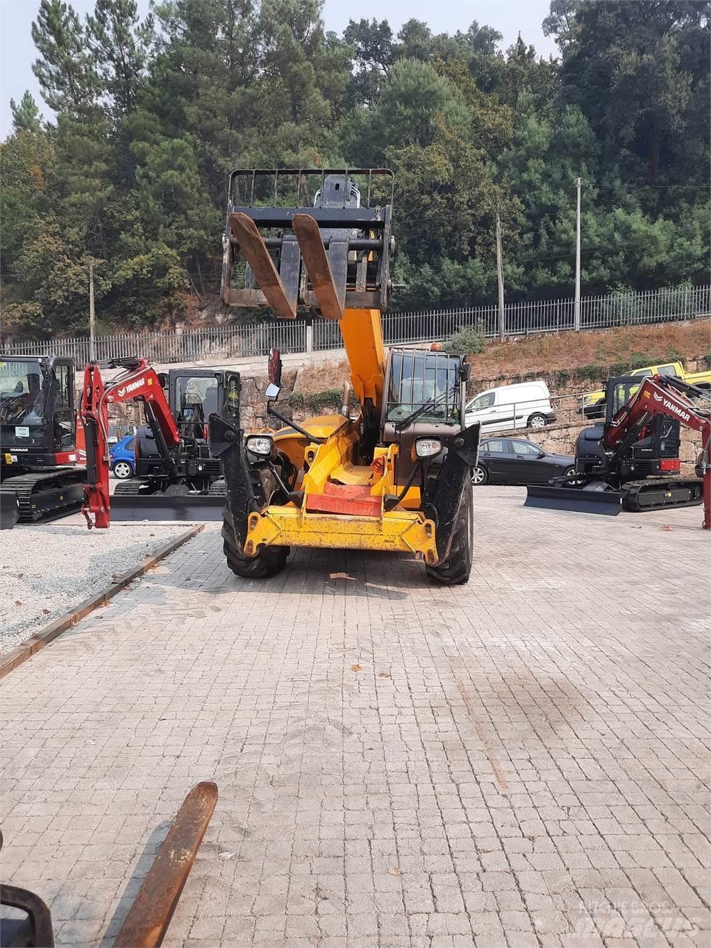 Manitou MT1440 Viljuškari sa pomičnim stupom