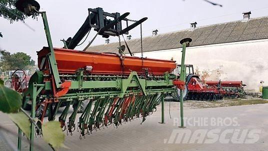 Kuhn LOGISEM 4000 Sejačice