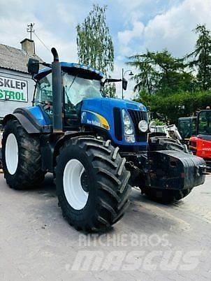 New Holland T8020 Traktori